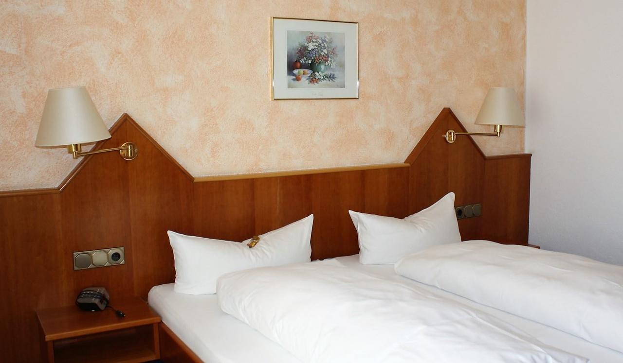 Hotel Schoene Aussicht Giessen Exterior photo